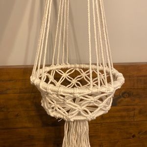 Decorative Yarn Hanging Basket *Brand New